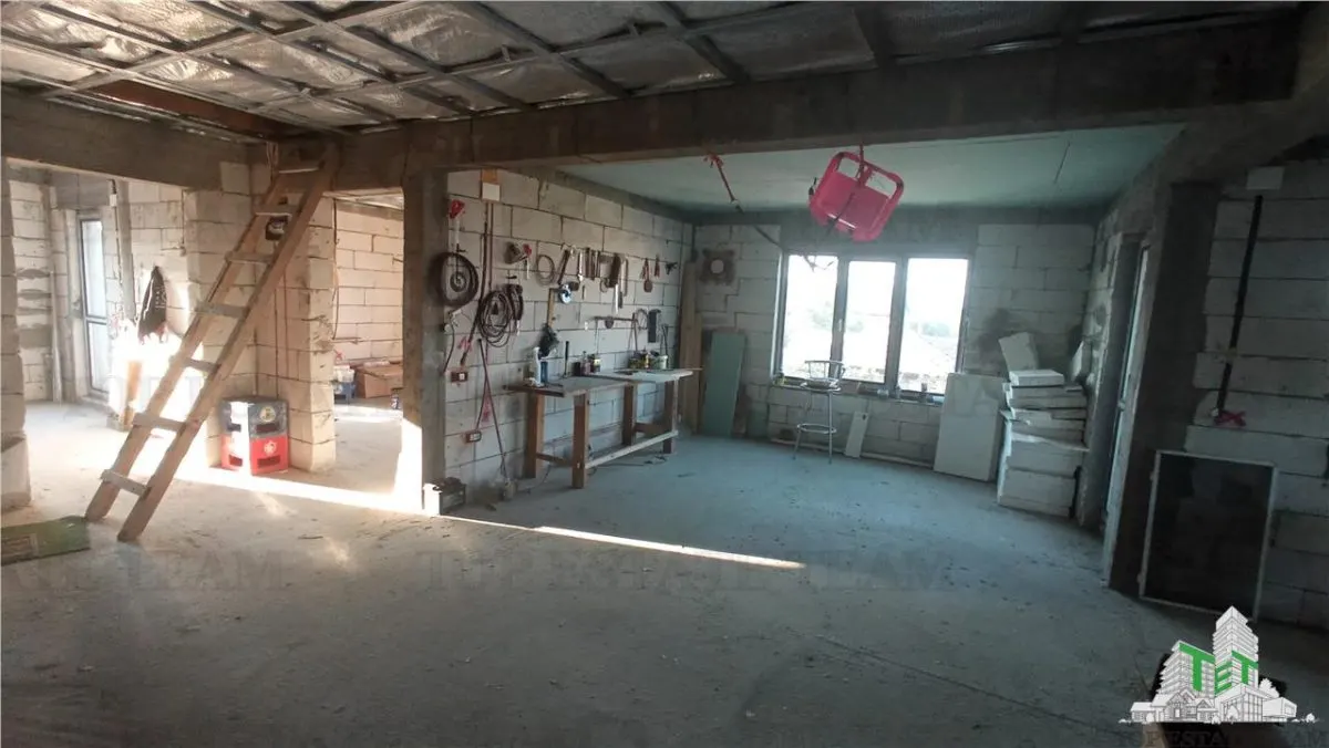 House for Sale in Voluntari, Popasului Area - foto 4