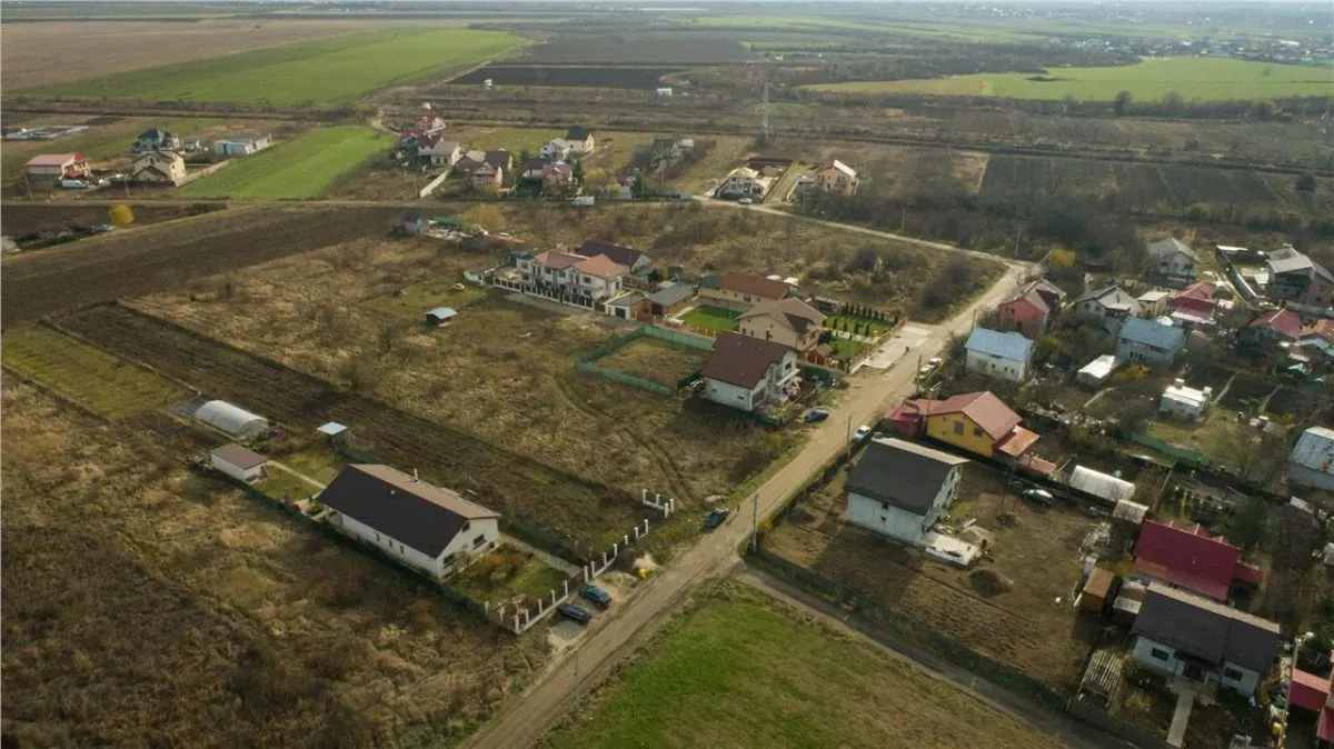 2,450 sqm Plot for Sale in Ciorogarla | 15 Minutes from Bucharest - foto 4