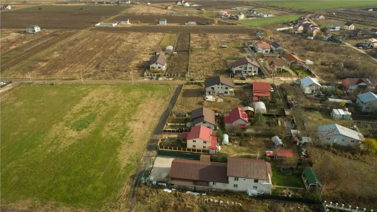 2,450 sqm Plot for Sale in Ciorogarla | 15 Minutes from Bucharest - foto 5