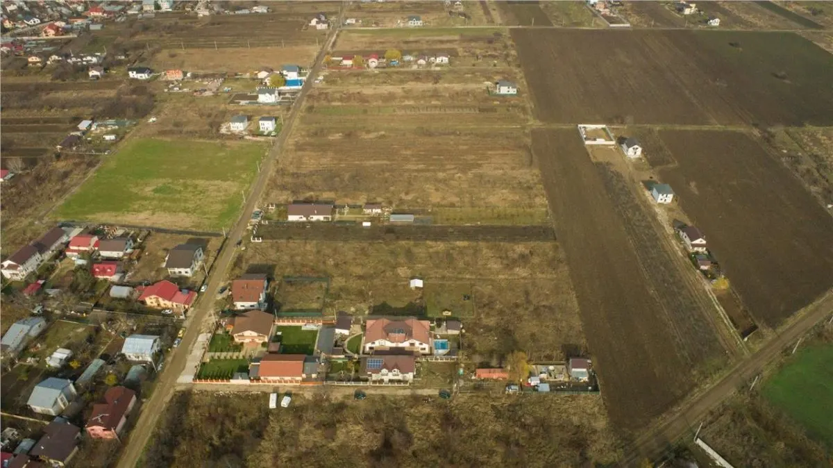 2,450 sqm Plot for Sale in Ciorogarla | 15 Minutes from Bucharest - foto 8