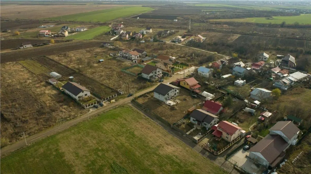 2,450 sqm Plot for Sale in Ciorogarla | 15 Minutes from Bucharest - foto 10