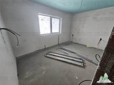 4-Bedroom Villa with Underfloor Heating in Militari Residence - foto 3