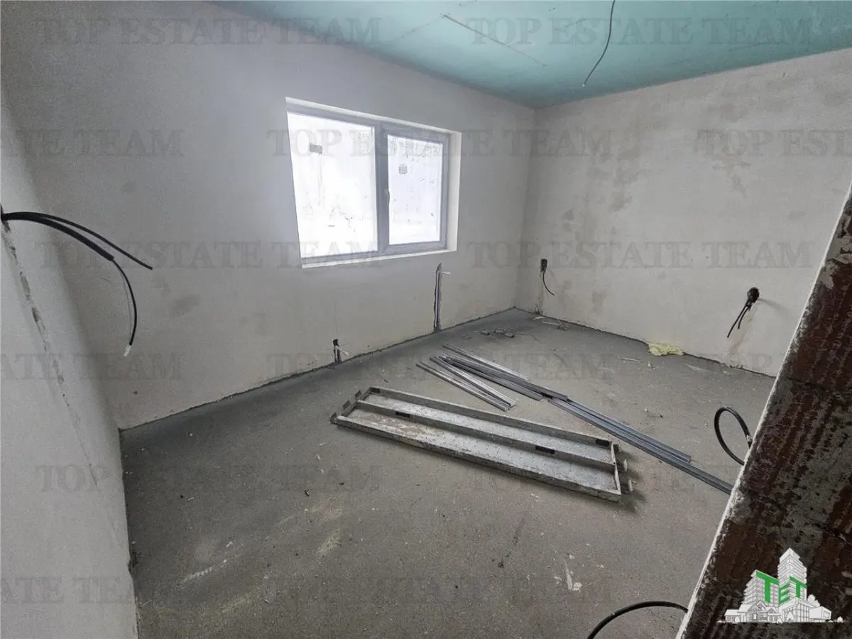 4-Bedroom Villa with Underfloor Heating in Militari Residence - foto 3