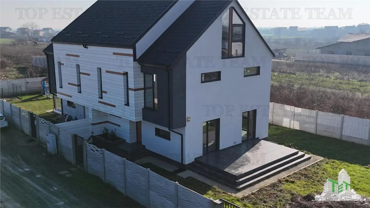 Premium Villa with Photovoltaic Panels, 15 Minutes from Bucharest - foto 1