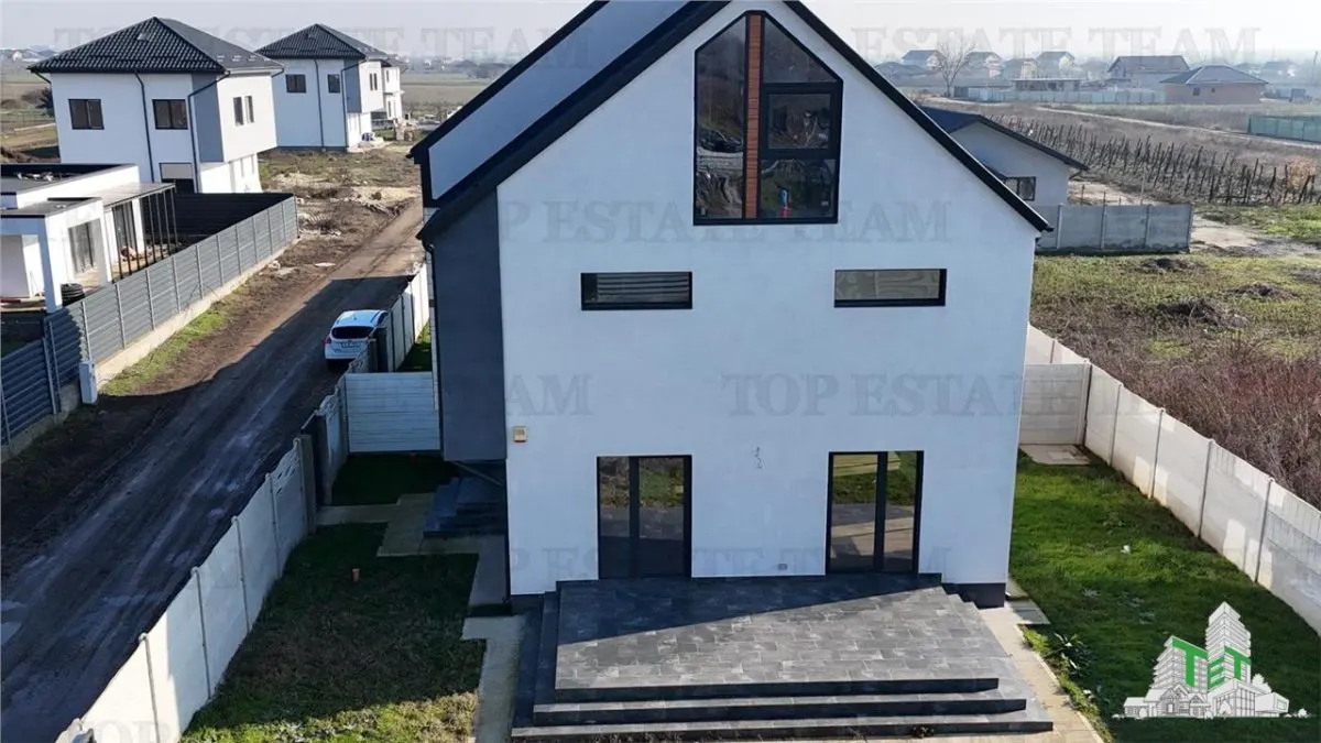 Premium Villa with Photovoltaic Panels, 15 Minutes from Bucharest - foto 19