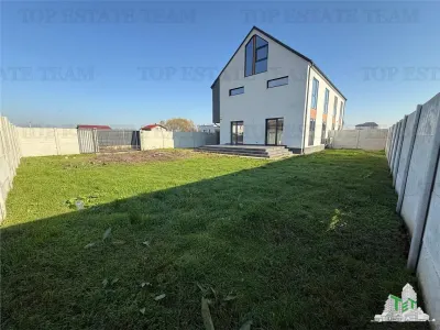Premium Villa with Photovoltaic Panels, 15 Minutes from Bucharest - foto 3