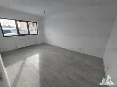 Single-Storey House with 450m² Plot, 15 Minutes from Bucharest - foto 7