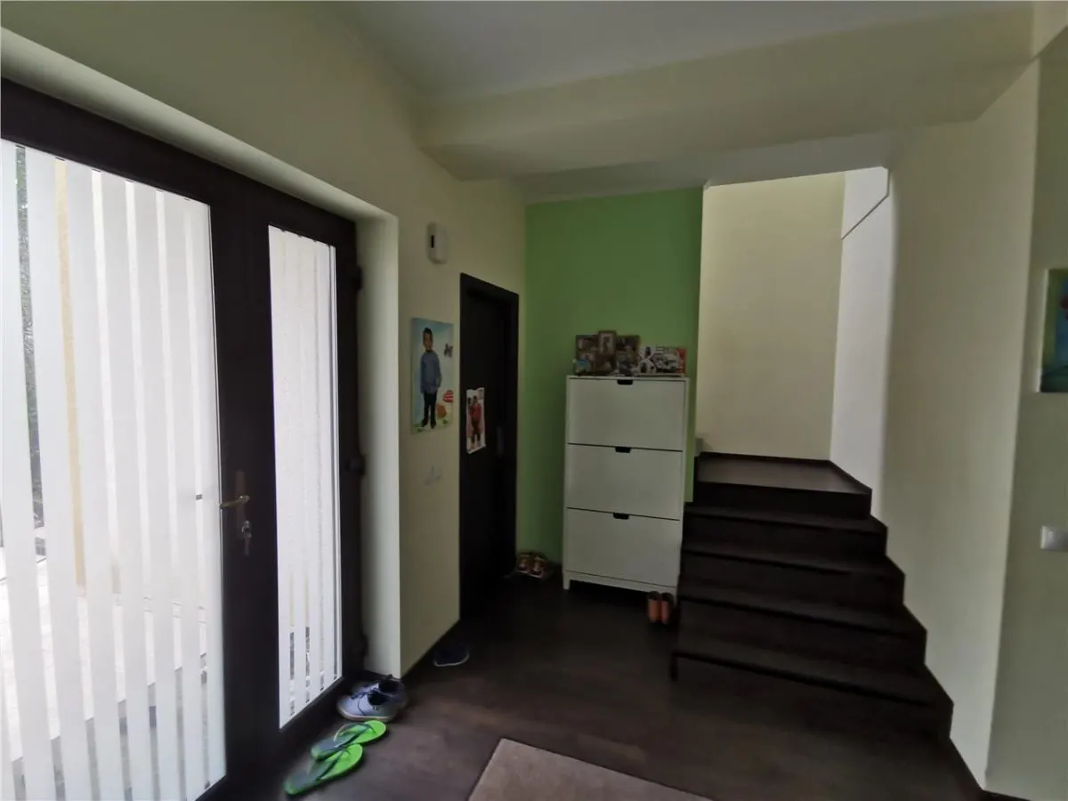 For Sale: 5-Bedroom Duplex Villa, Owner-Built, Chiajna - foto 5