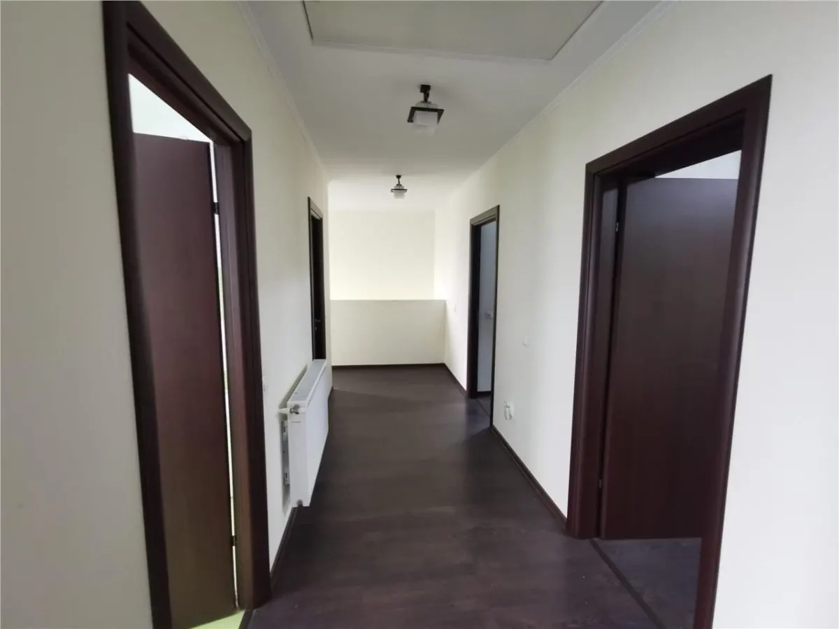 For Sale: 5-Bedroom Duplex Villa, Owner-Built, Chiajna - foto 9