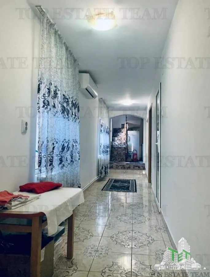 Six-Bedroom Villa, Pantelimon Lebada - foto 1