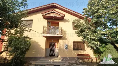 Detached Villa with 1,300 sqm Plot in Corbeanca - Petresti Area - Corbeanca