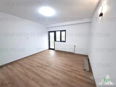 Villa for Sale in Moara Vlasiei with Mature Orchard and Spacious Grounds - foto 11