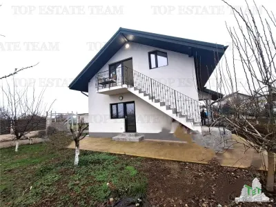 Villa for Sale in Moara Vlasiei with Mature Orchard and Spacious Grounds - foto 3