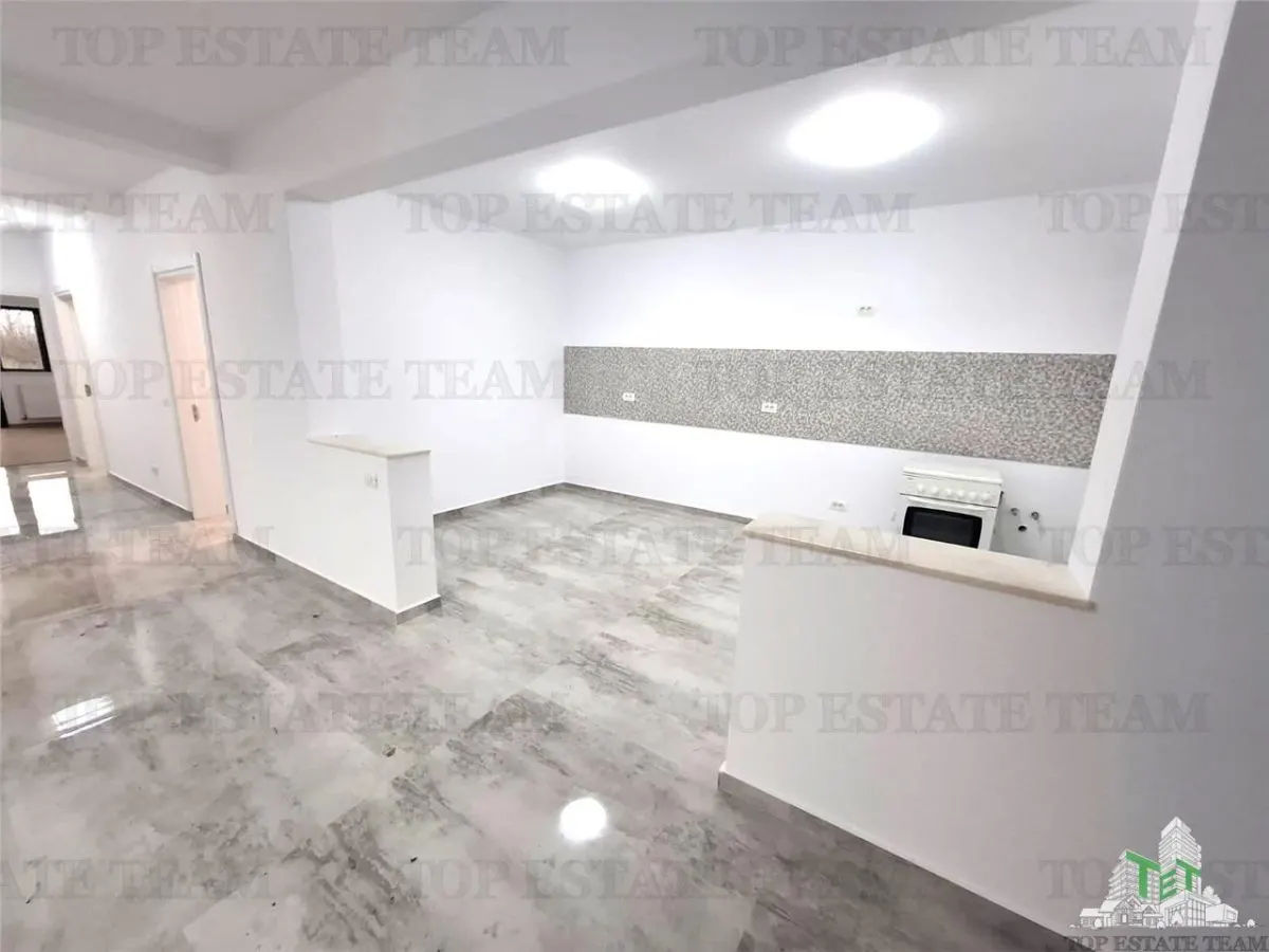 Villa for Sale in Moara Vlasiei with Mature Orchard and Spacious Grounds - foto 5