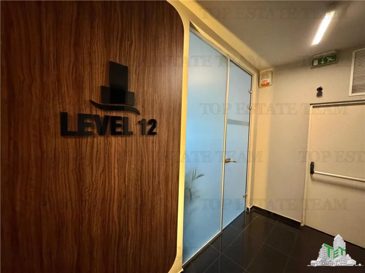 Premium Office Space for Rent with Panoramic Views in Sector 6 - foto 16