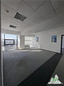 110 sqm Office Space in Otopeni, Adjacent to Airport - foto 4