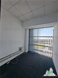 110 sqm Office Space in Otopeni, Adjacent to Airport - foto 8