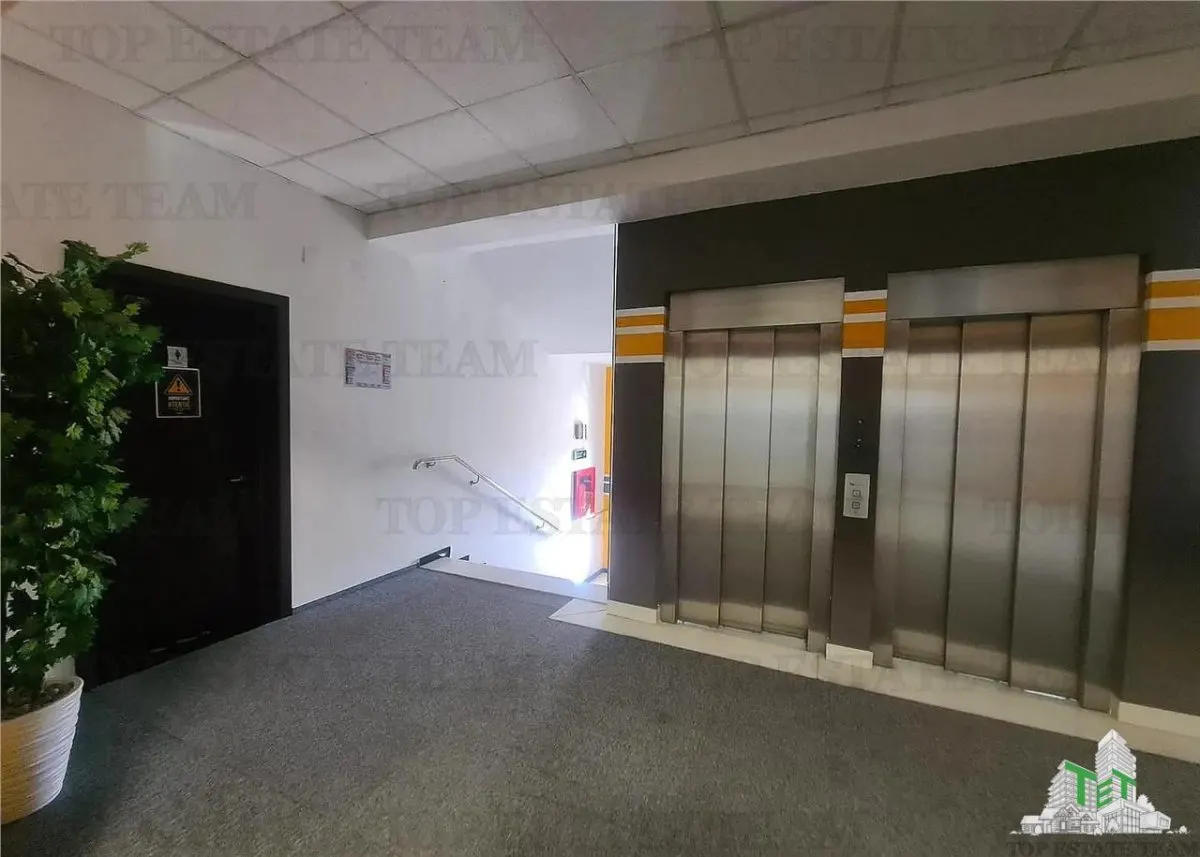 110 sqm Office Space in Otopeni, Adjacent to Airport - foto 10