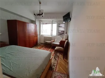 Three-Bedroom Apartment for Sale, Ion Mihalache – Piața 1 Mai - foto 3