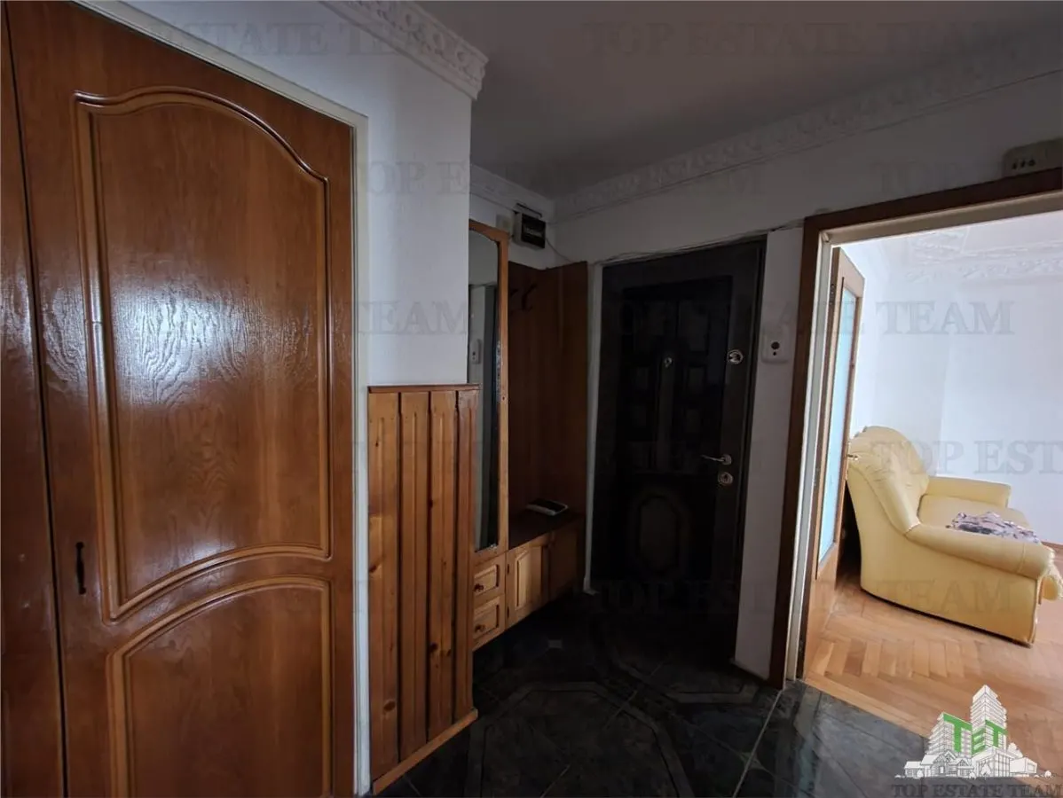 5-Bedroom Duplex with Separate Entrances near Beach, Mangalia Saturn - foto 14