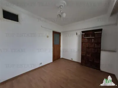 5-Bedroom Duplex with Separate Entrances near Beach, Mangalia Saturn - foto 22