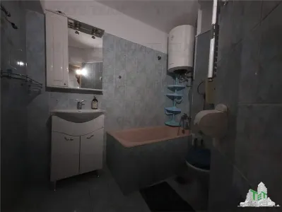 5-Bedroom Duplex with Separate Entrances near Beach, Mangalia Saturn - foto 24