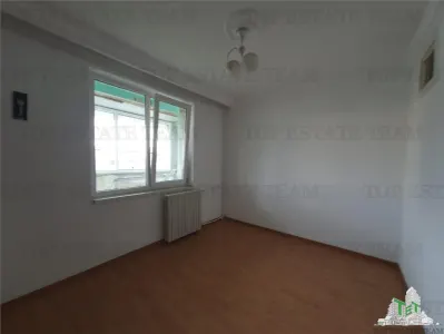5-Bedroom Duplex with Separate Entrances near Beach, Mangalia Saturn - foto 5