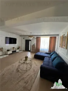 Modern 4-Bedroom House, Mamaia Sat, Constanța - foto 3