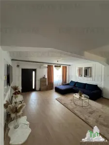 Modern 4-Bedroom House, Mamaia Sat, Constanța - foto 6