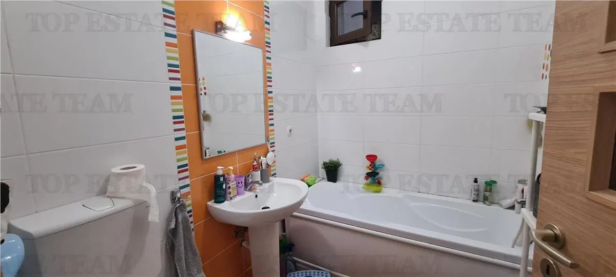 Sale: 2-Bedroom Ground Floor Apartment, Suitable for Professional Use - foto 7