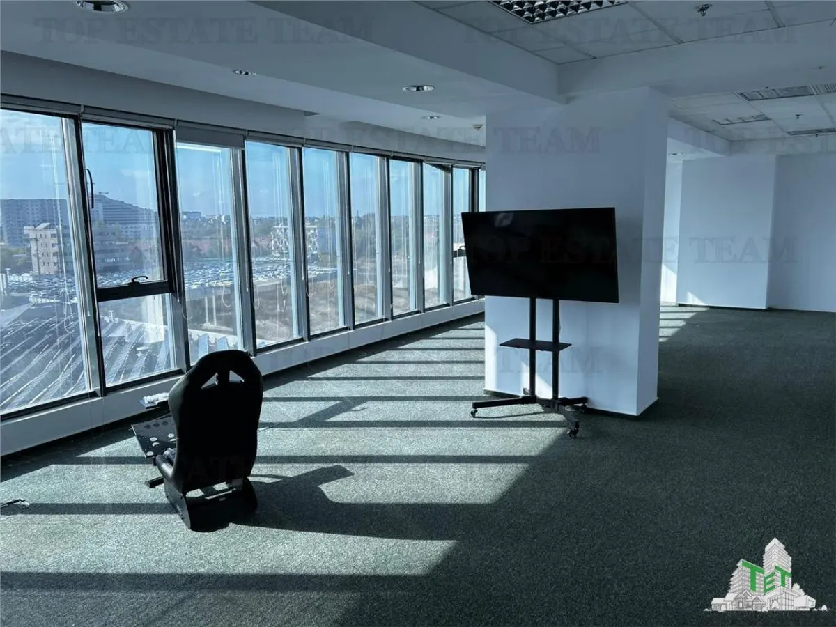 329 sqm Office Space in Pipera, Bucuresti - foto 19