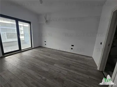 2-Bedroom Seafront Apartment – Casa del Mar Complex, Mamaia - foto 5