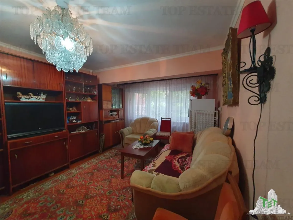 2-Bedroom Split-Layout Apartment with Basement, Brotacei, Constanța - foto 11