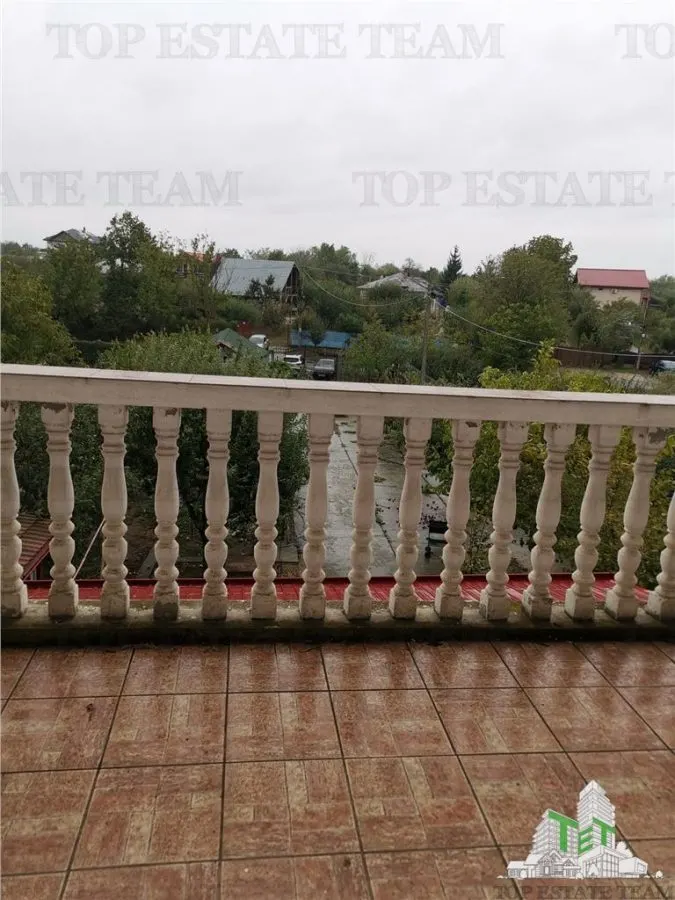 Five-Bedroom Villa with First Floor, Attic and Garage in Adunatii Copaceni - foto 3