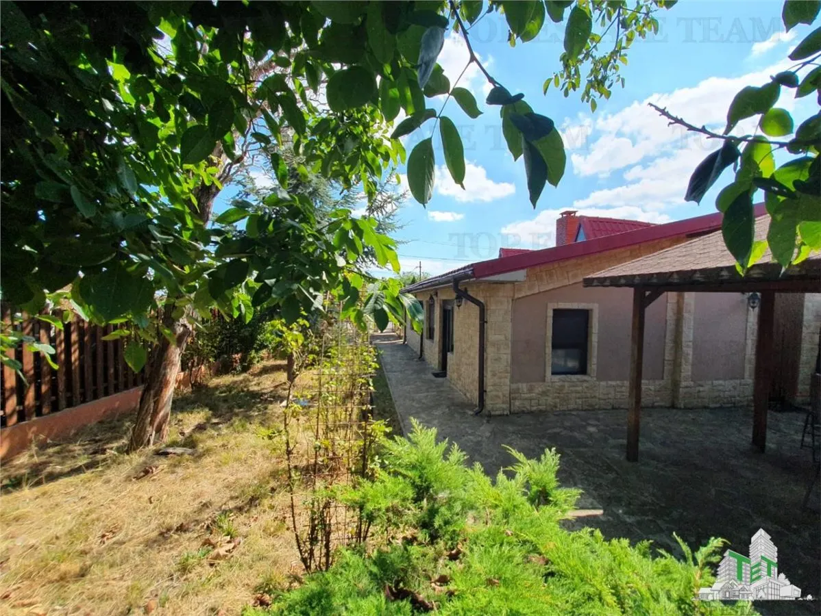 Exceptional Detached House with Generous Grounds in Techirghiol - foto 21