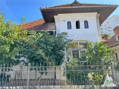 Villa for Sale in Dorobanti, Bucharest - Bucuresti