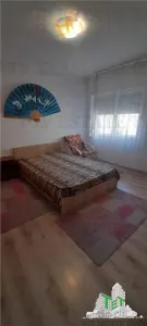 Unirii Marasesti Apartment in Villa, First Floor of Two - foto 4