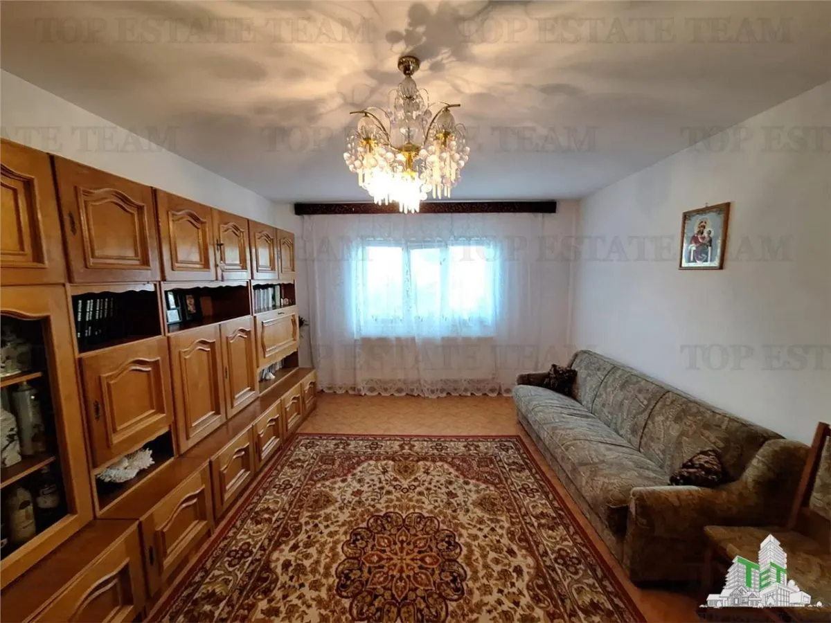 Elegant Villa - Central Braila - For Sale - foto 1