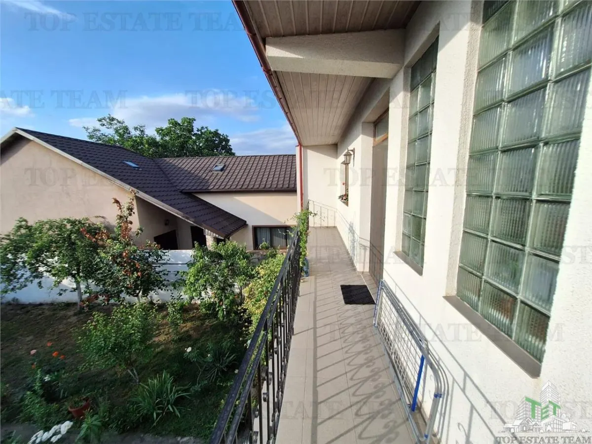 Elegant Villa - Central Braila - For Sale - foto 11