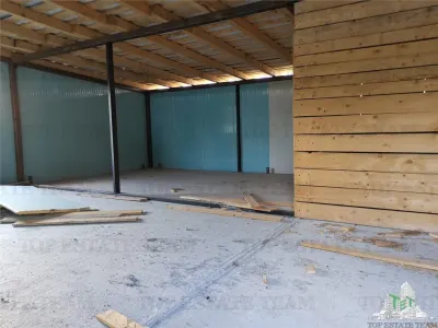 Adunatii Copaceni: 1,212 sqm Land with 136 sqm Industrial Hall & Cottage - foto 2