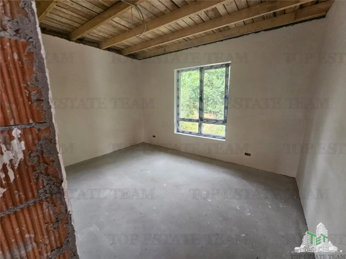 3-Bedroom House with Public Transport Access and Underfloor Heating in Ciorogarla - foto 8