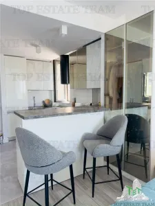 Elegant Two-Bedroom Apartment with Lake and Sea Views, Mamaia-Sat, Constanța - foto 6