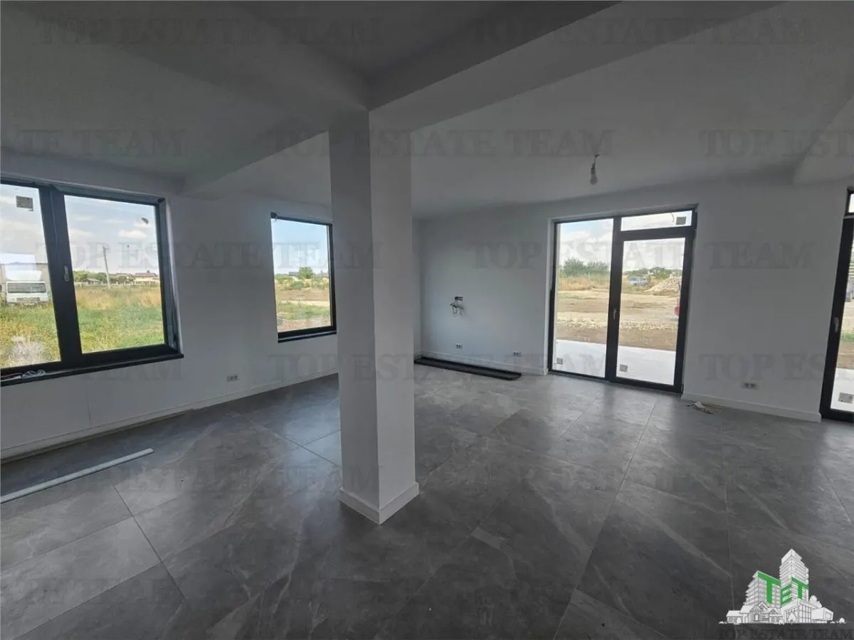 Premium 4-Bedroom Villa with Garage in Ciorogarla - foto 2