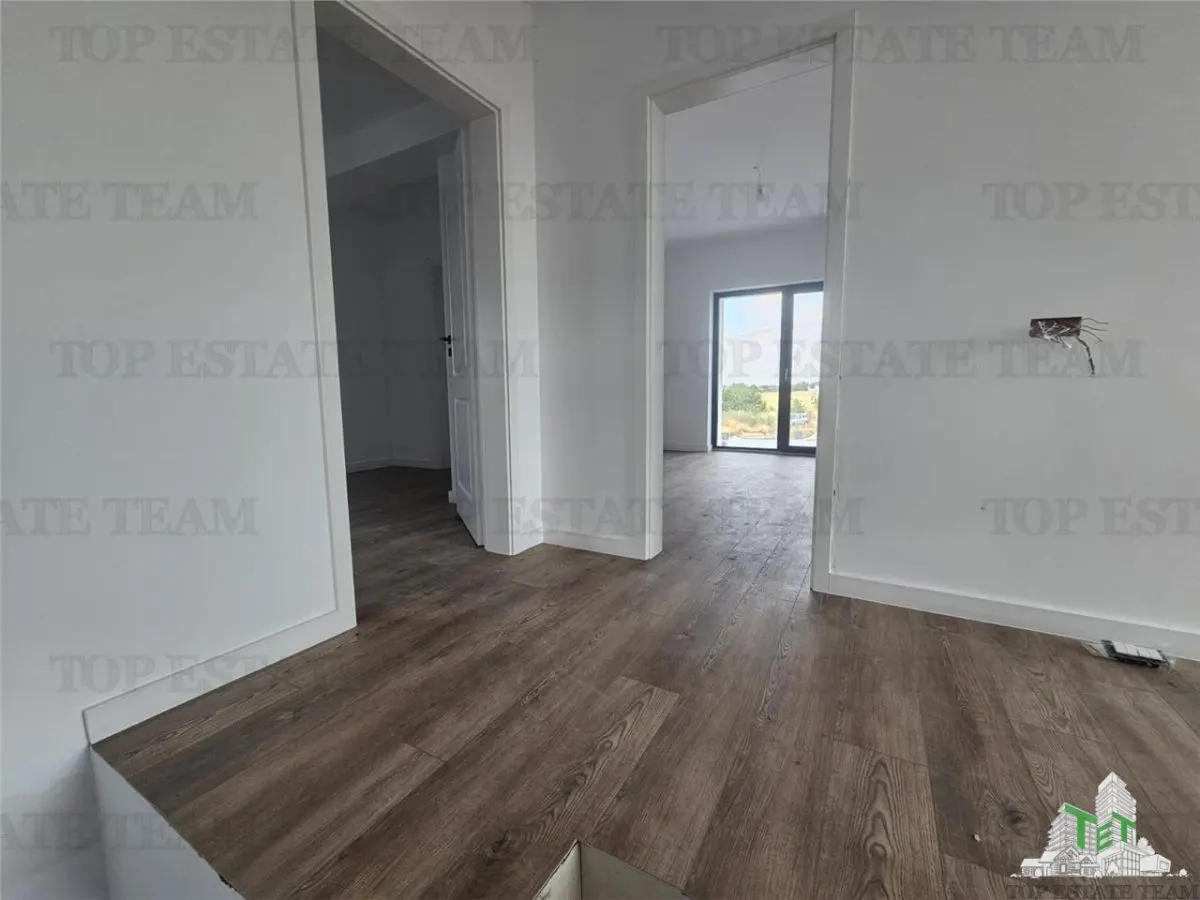 Premium 4-Bedroom Villa with Garage in Ciorogarla - foto 8