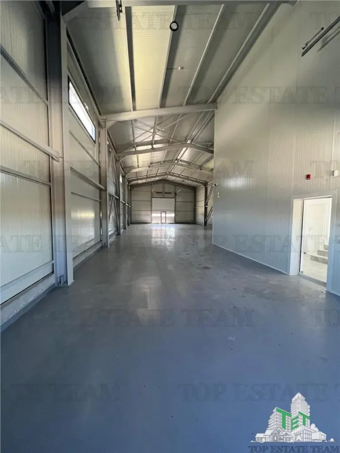 Industrial Hall, 1,024 sqm Land, 421 sqm Built, Solar Panels 46kW, Domnești - foto 10