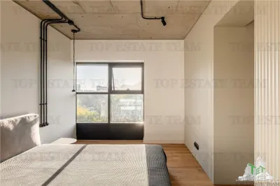 Three-Bedroom Apartment with Private Garden 80 sqm - foto 5