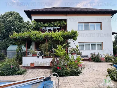 Exceptional 6-Bedroom Villa 450 sqm, 1000 sqm Plot with Pool, Rosu-Padure - Rosu