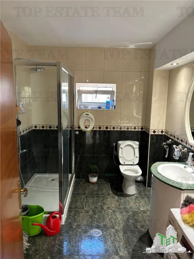 Exceptional 6-Bedroom Villa 450 sqm, 1000 sqm Plot with Pool, Rosu-Padure - foto 16