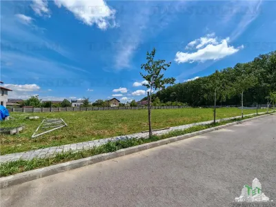 Development Land near Corbeanca Forest - Corbeanca