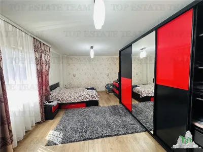 Exceptional Villa 360 sqm, 524 sqm Plot, 6 Bedrooms, Ground + First + Attic, ROSU - foto 14